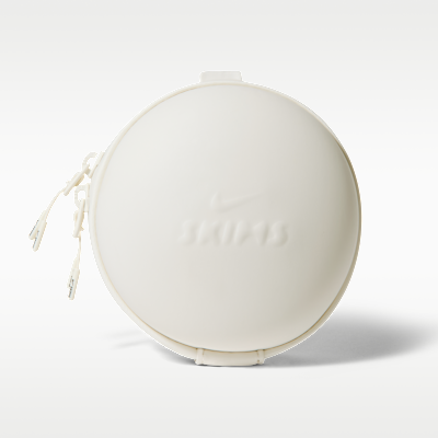 NikeSKIMS Women's Hardshell Round Case. Nike.com
